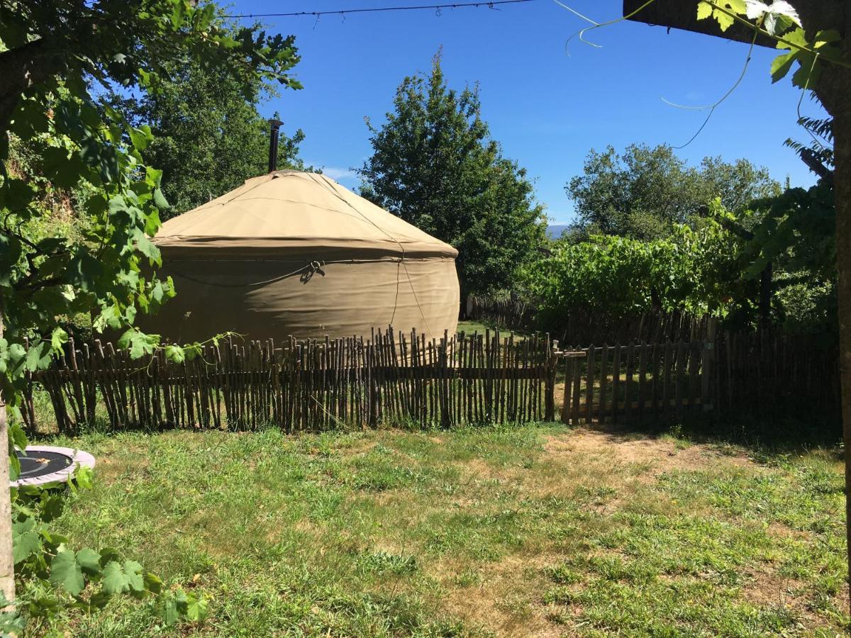 Star Gazing Luxury Yurt With River Views, Off Grid Eco Living Vale do Barco Eksteriør billede
